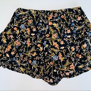 Anthropologie Shorts - Anthropologie Flowy Shorts Anthropologie Shorts - Anthropologie Flowy Shorts